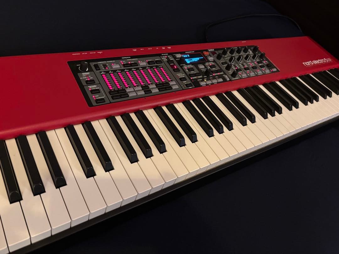 鍵盤楽器 Nord Electro 5 HP salient