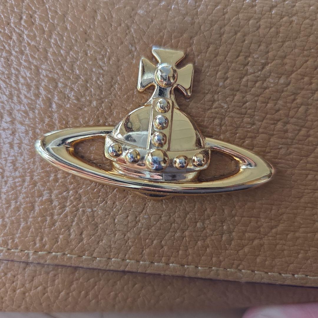 ヨ*ウ様 Vivienne Westwood 三つ折り財布 ベージュ