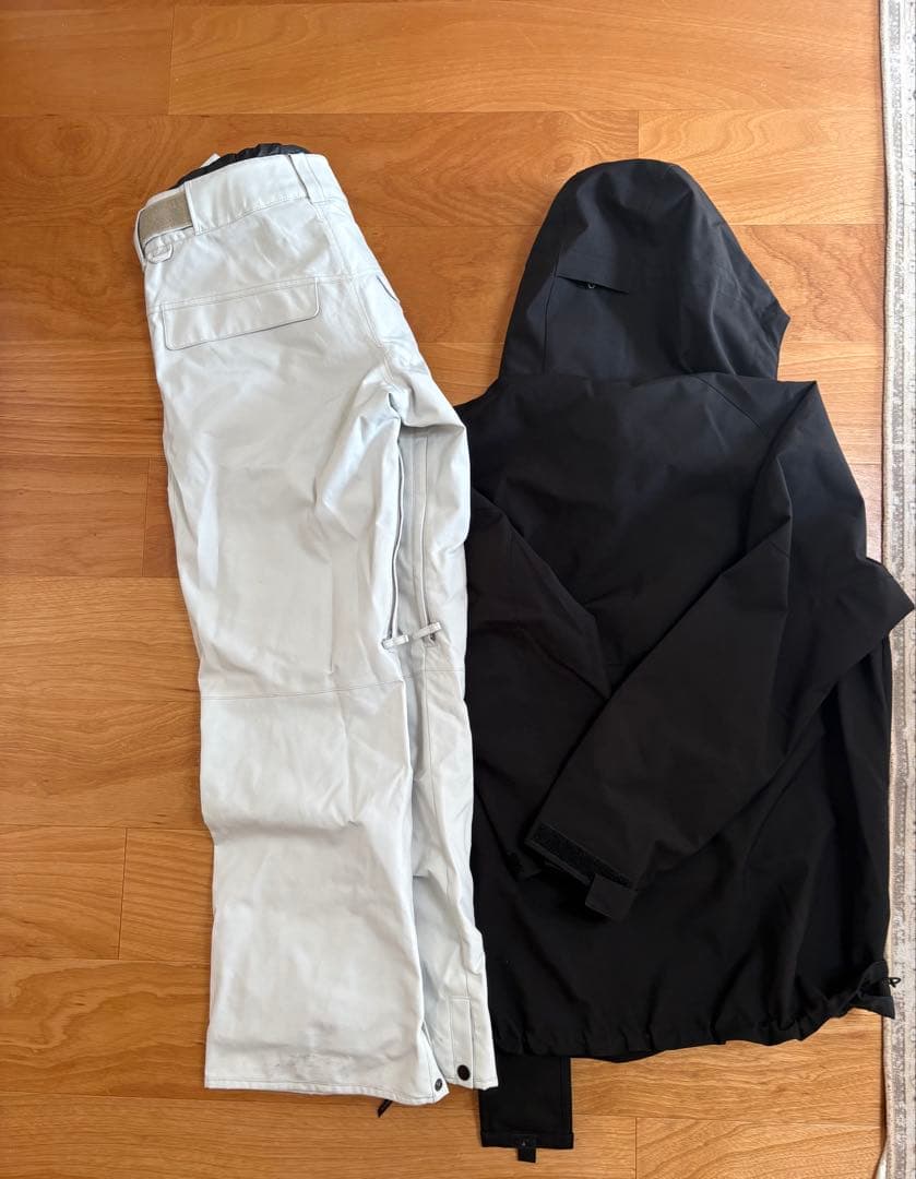 GRAVER CREEK スノボウェア上下ayano販売