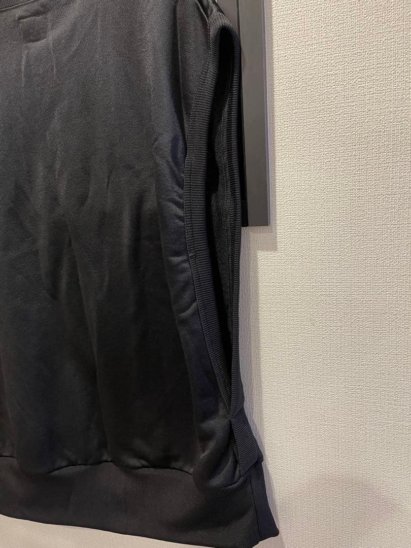 Needlesスリーブレスベスト　ブラック
