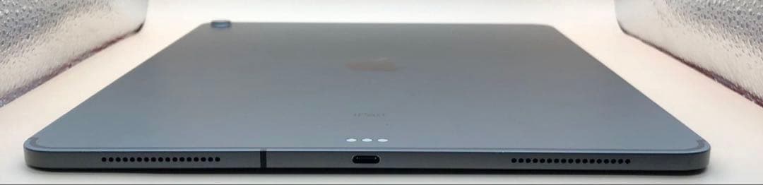 【限定価格】iPadPro第3世代12.9インチ64GB キーボードケース付き