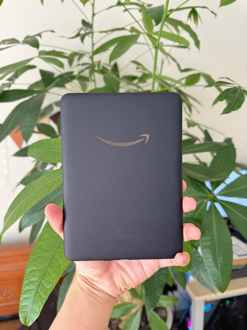Kindle Colorsoft（2025年発売・広告なし) 16GB