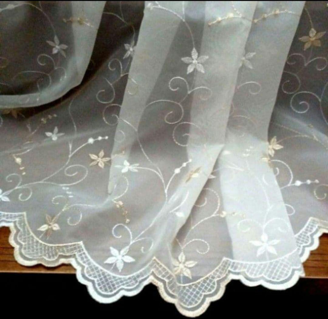 カフェカーテン【gëm様オーダー品　花柄刺繍トルコレースダブルデザイン　】