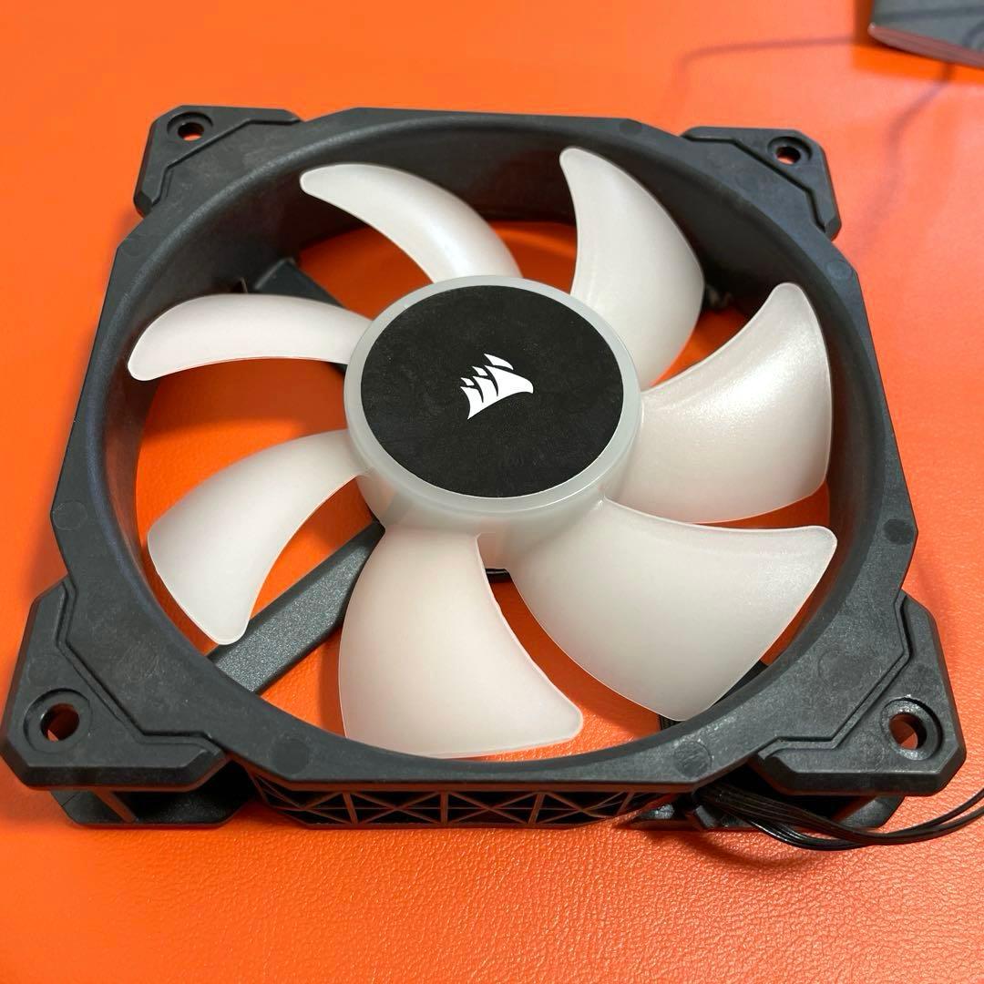 CORSAIR iCUE H100i ELITE CAPELLIX CPUクーラ