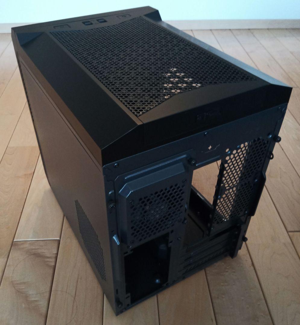 Antec P50 MicroATXケース