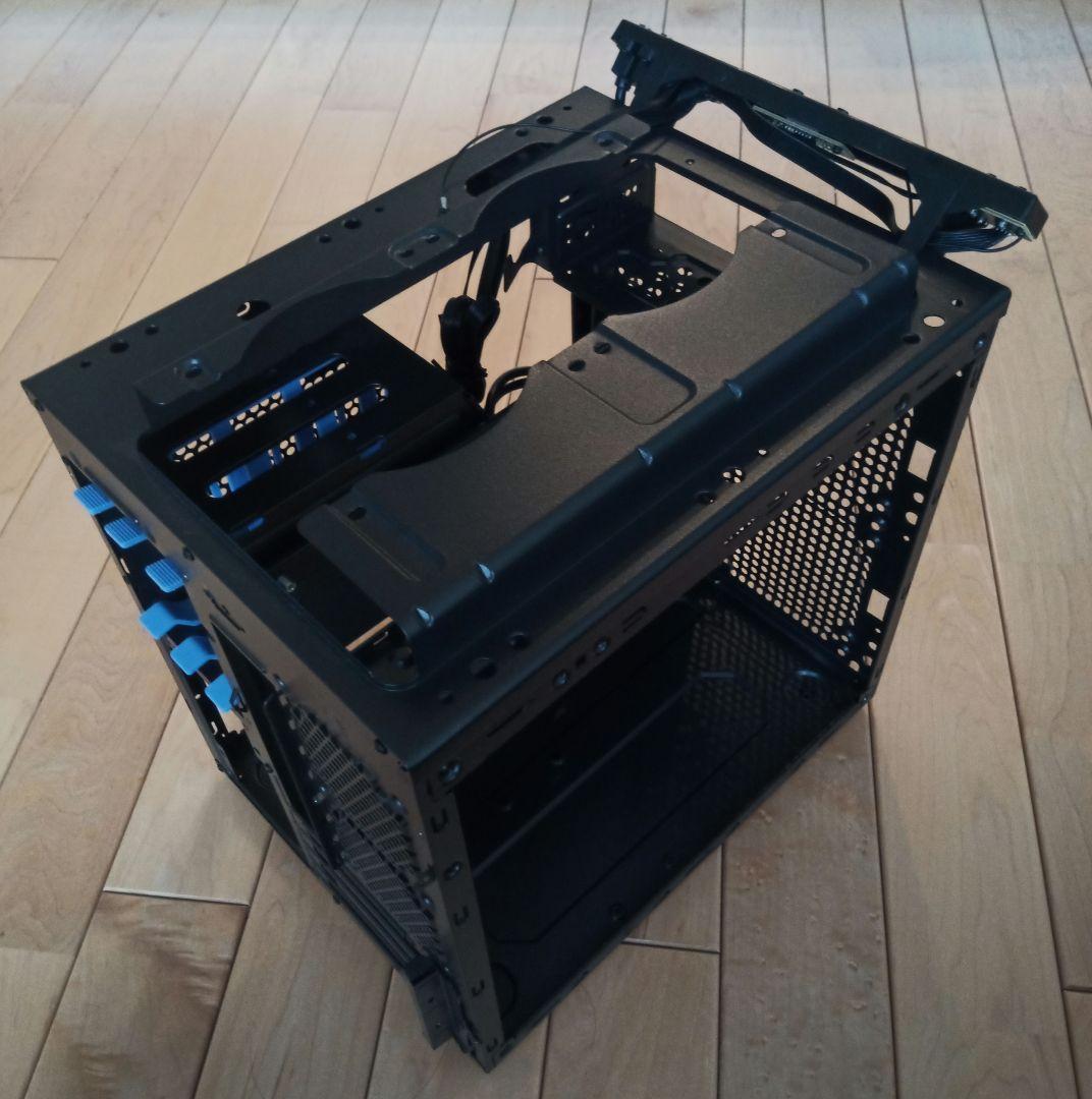 Antec P50 MicroATXケース