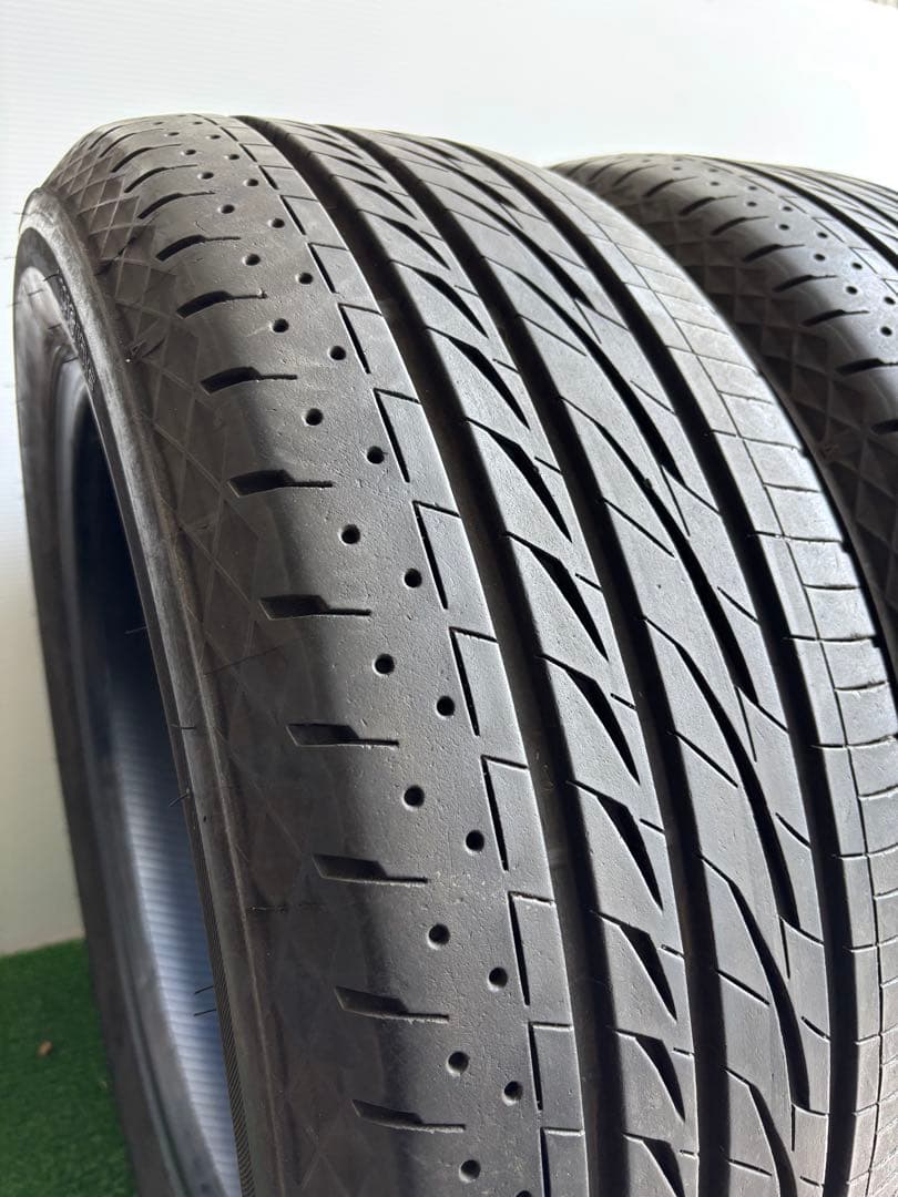 【国産バリ溝・送料無料‼️】225/55R18 ブリヂストンREGNO GRVⅡ