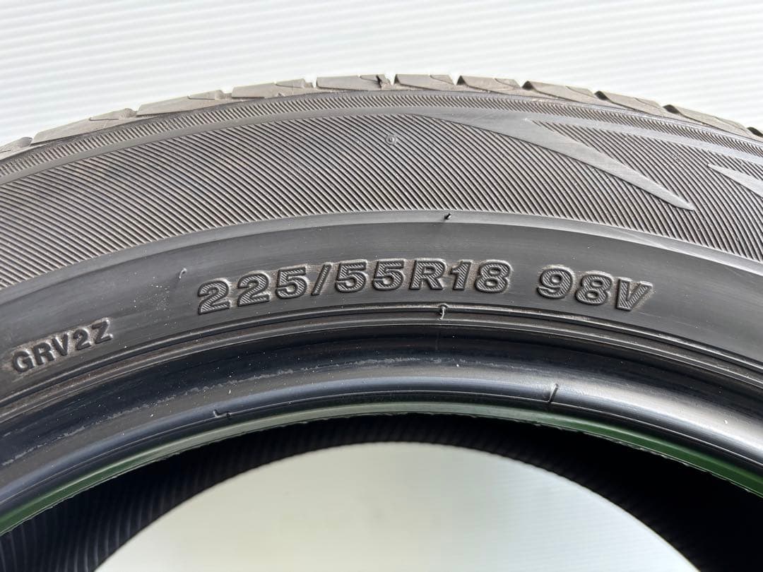 【国産バリ溝・送料無料‼️】225/55R18 ブリヂストンREGNO GRVⅡ