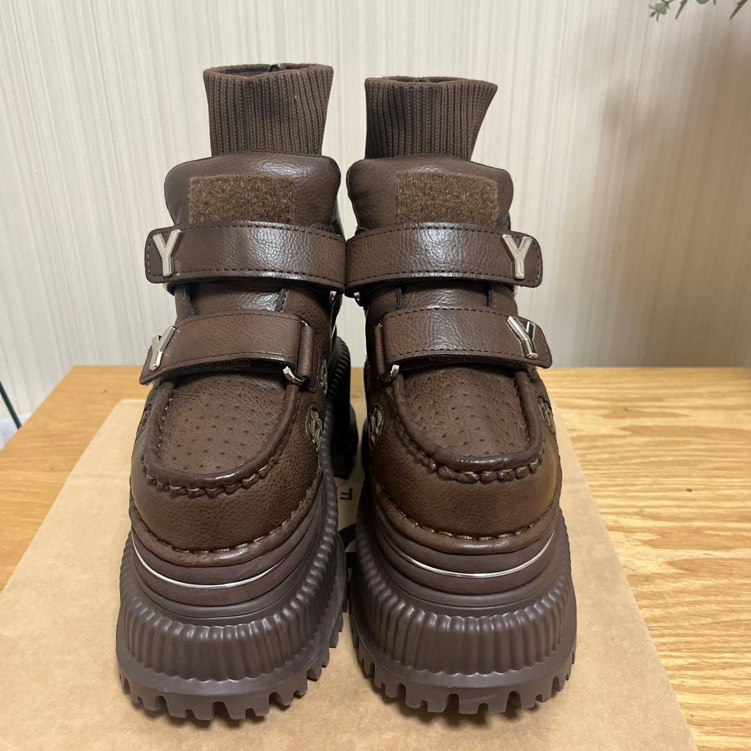 YELLO BEAR PLATFORM SHORT BOOTS ブラウンSサイズ