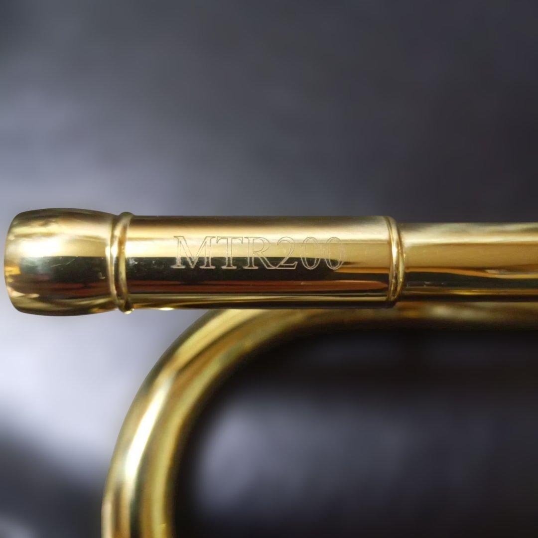 ミネルバ トランペット MTR−200 ゴールド ケース付き