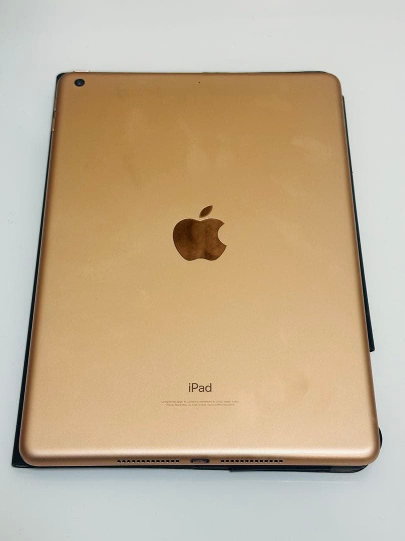 iPad ゴールド 9.7インチ 本体A1893