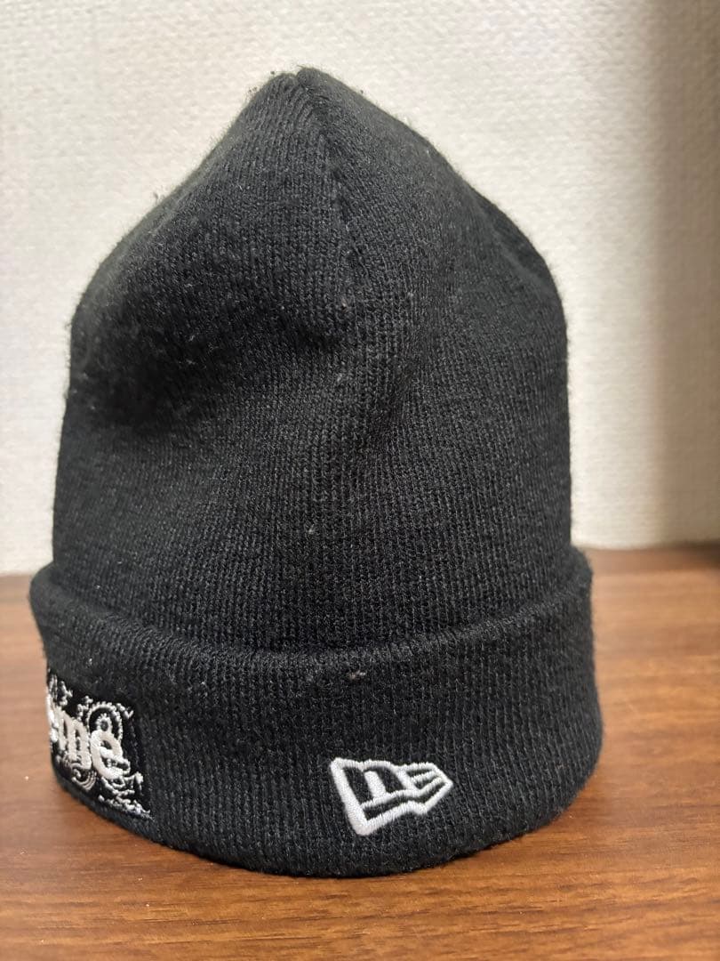 Supreme NewEra ビーニー　ニット帽