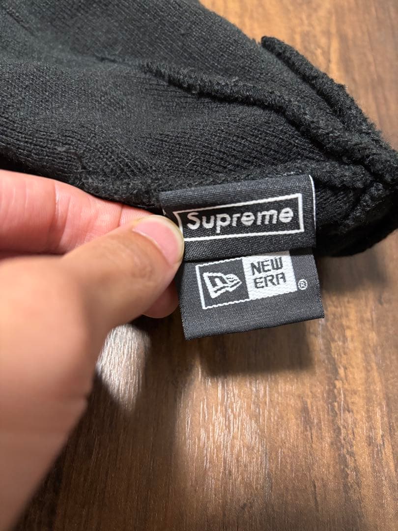 Supreme NewEra ビーニー　ニット帽