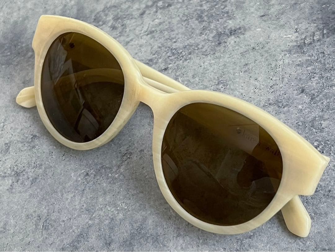 Karen Walker サングラス　カレンウォーカー　白　ウエリントン