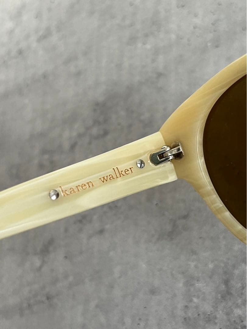 Karen Walker サングラス　カレンウォーカー　白　ウエリントン