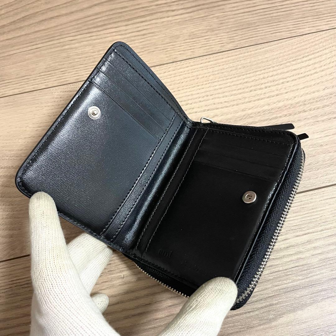 未使用級/アミパリス　二つ折り財布　コンパクト　ハートロゴ　ブラック　レザー
