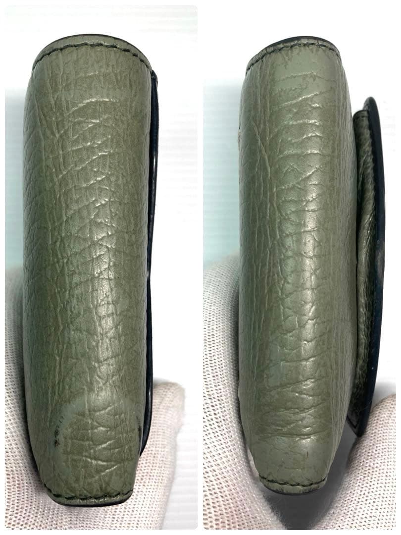 メゾン　マルジェラ　4ステッチ　レザー　三つ折り財布　グリーン系