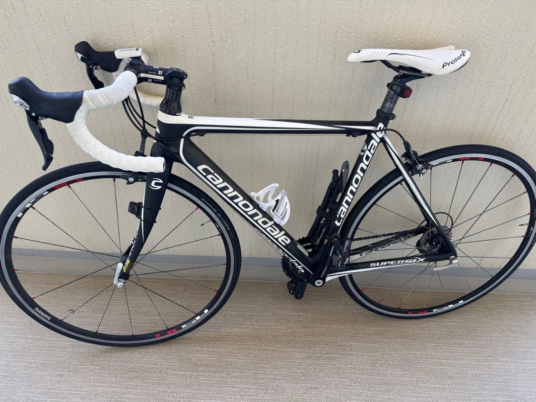 キャノンデール スーパーシックス　フルカーボン　完成車