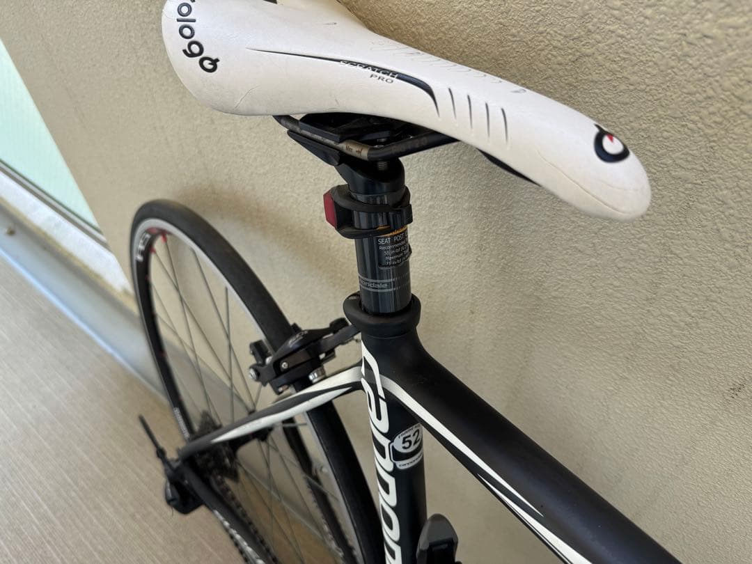キャノンデール スーパーシックス　フルカーボン　完成車