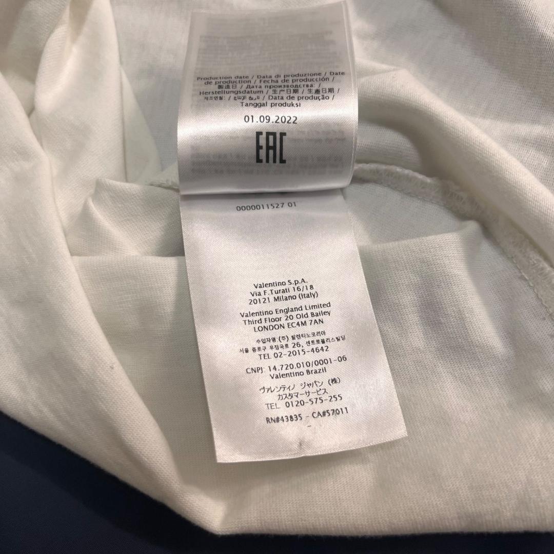 美品✨VALENTINO ピラミッドスタッズ付き 白Tシャツ カットソー