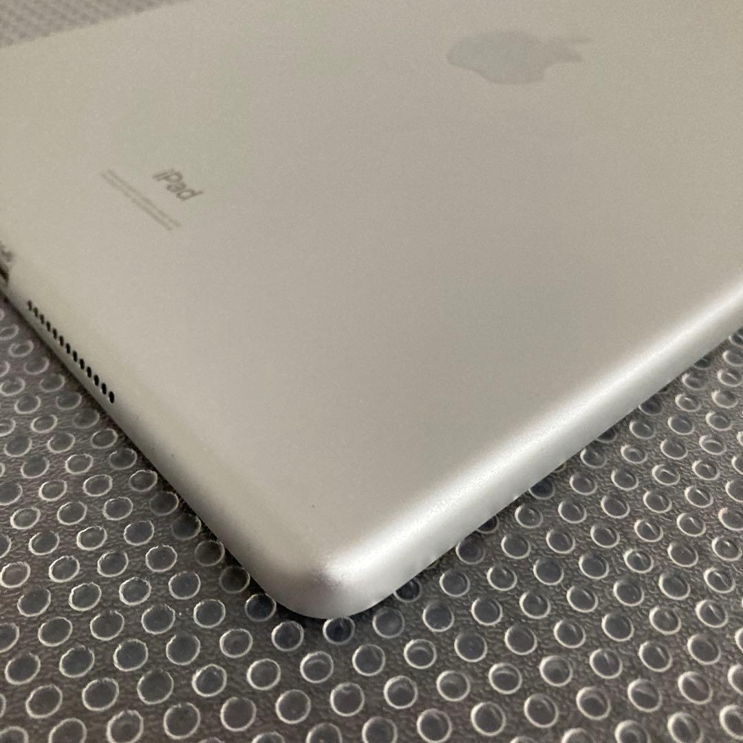 1071【早い者勝ち】iPad7 第7世代 32GB WIFIモデル☆