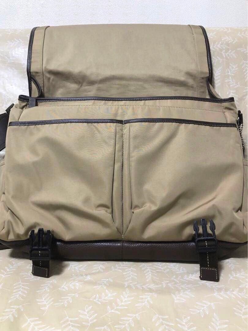 COACH コーチ　メッセンジャーバッグ　ショルダーバッグ　メンズ　ベージュ