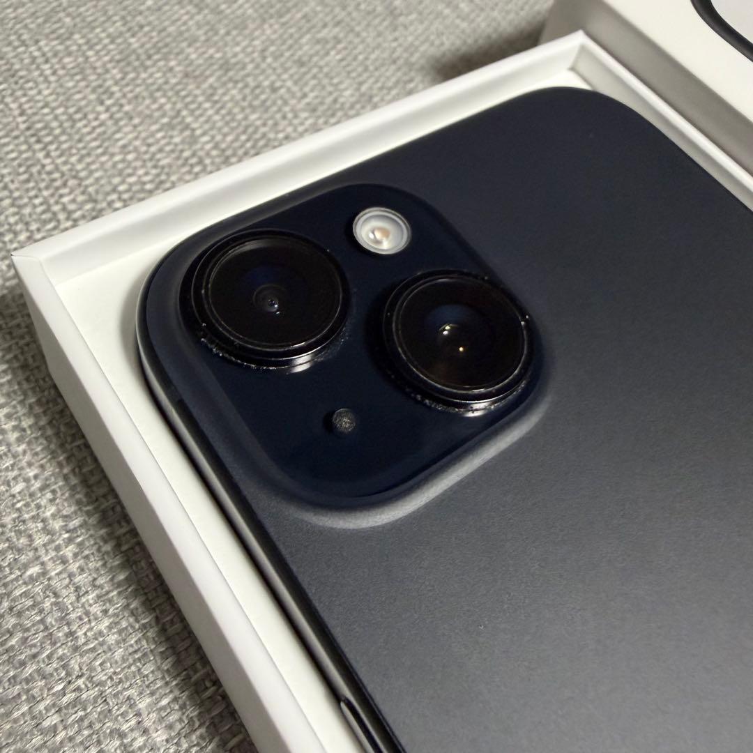 Apple iPhone 15 ブラック 128GB