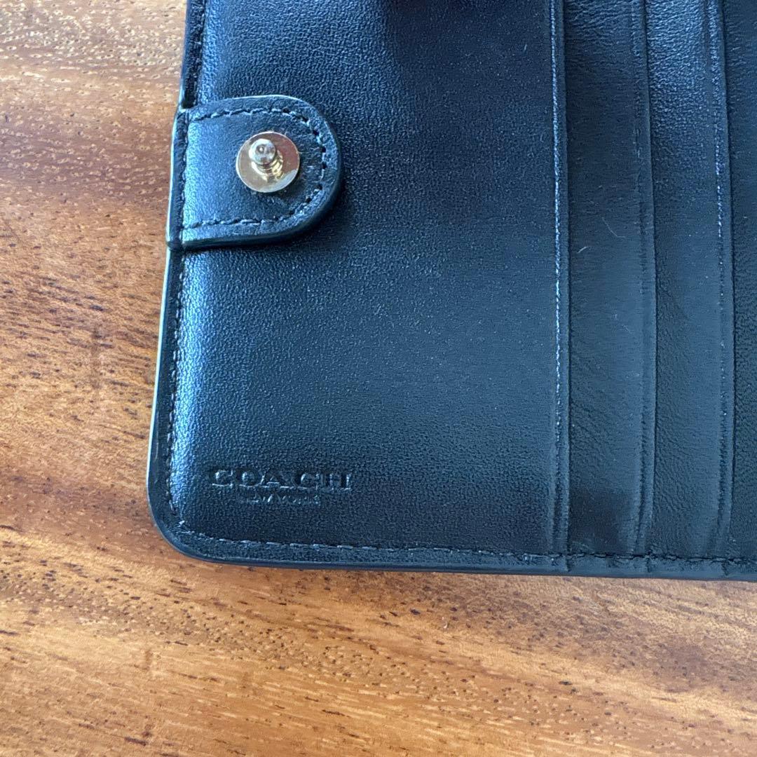 新品　COACH 二つ折り財布 ブラック レザー レディースシンプル コンパクト