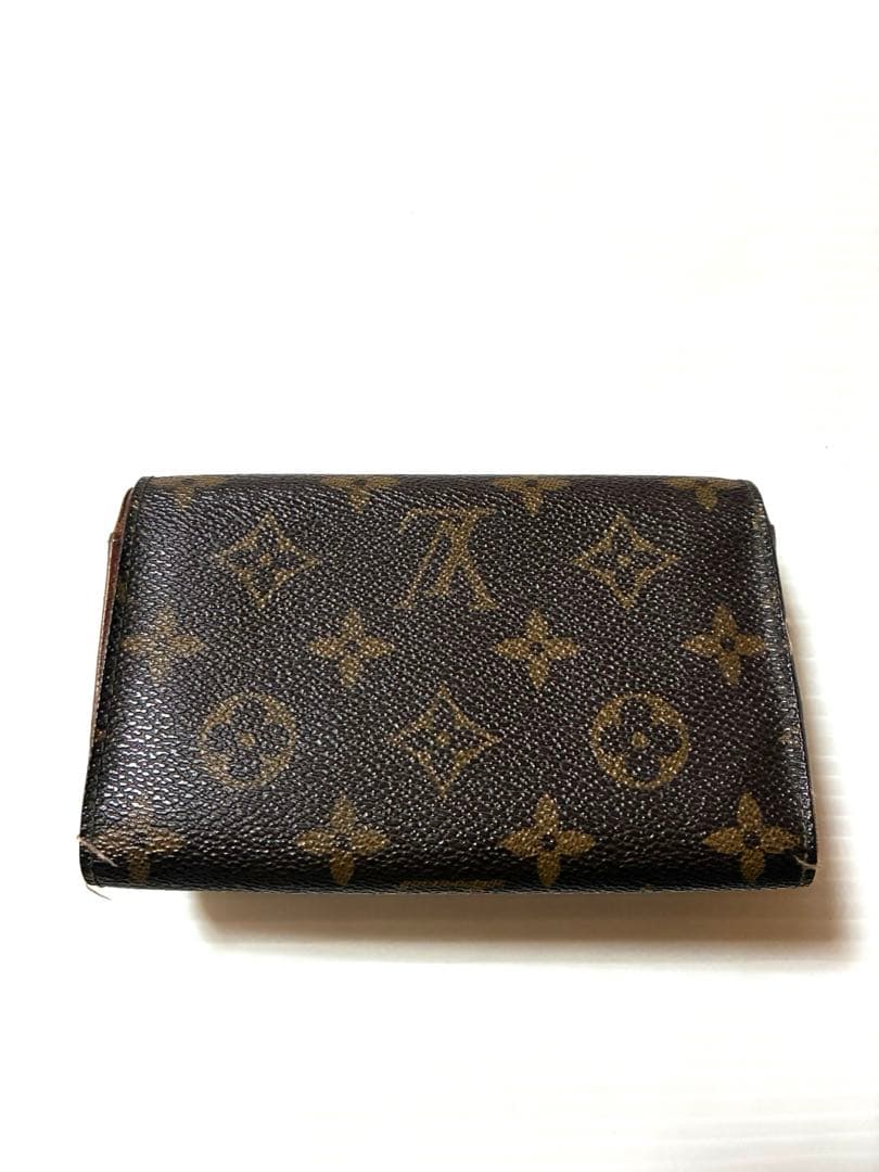 ルイヴィトン　LOUIS VUITTON 二つ折り財布　モノグラム