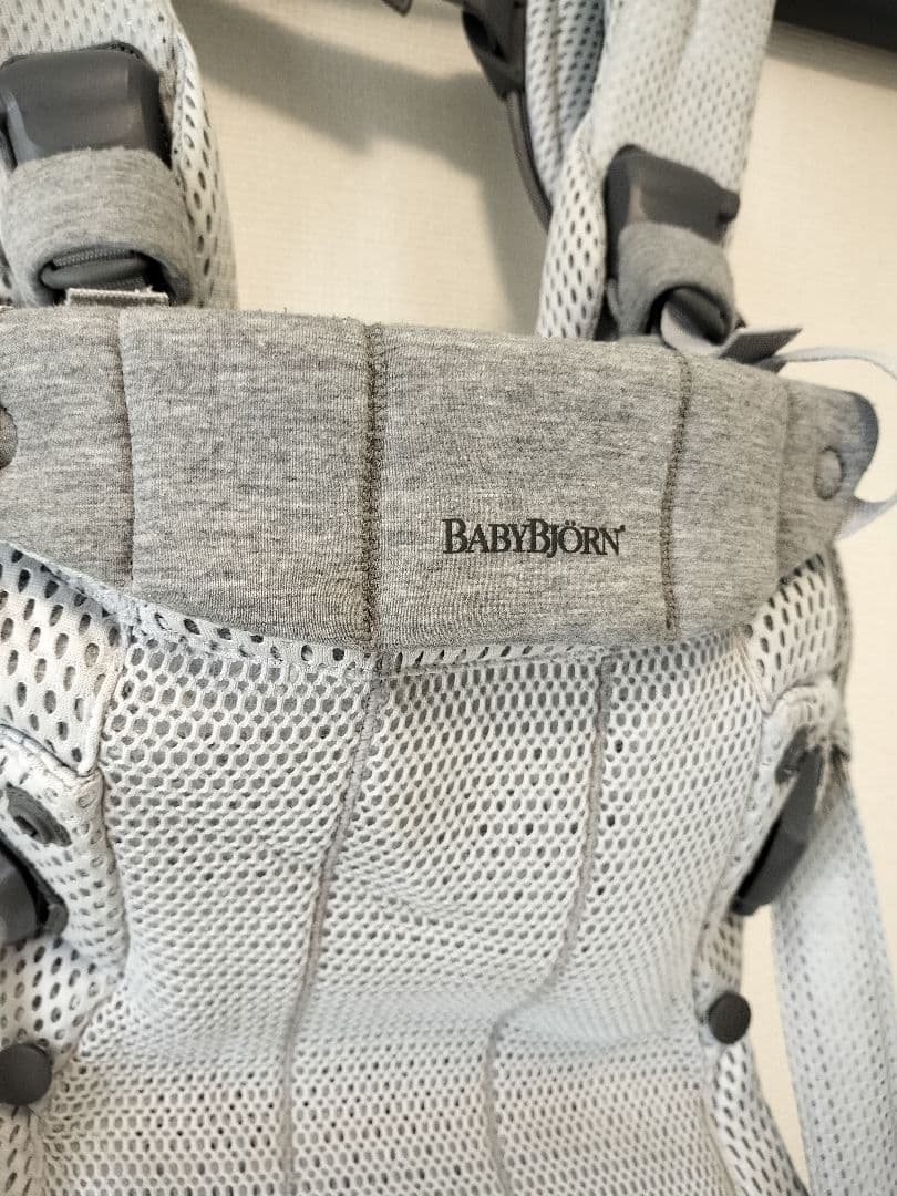 BABYBJÖRN ハーモニー抱っこ紐 グレー メッシュ