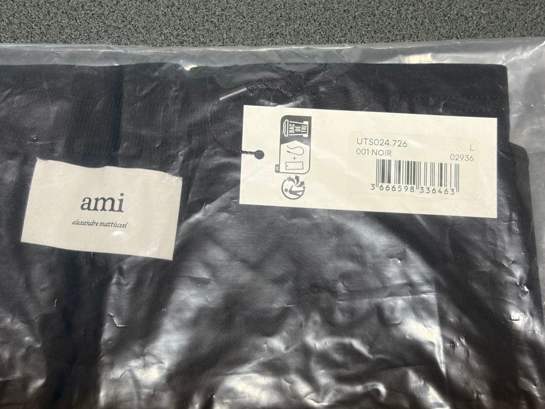 Ami Paris アミパリス 男女兼用 ロゴ入り Tシャツ L ブラック正規品