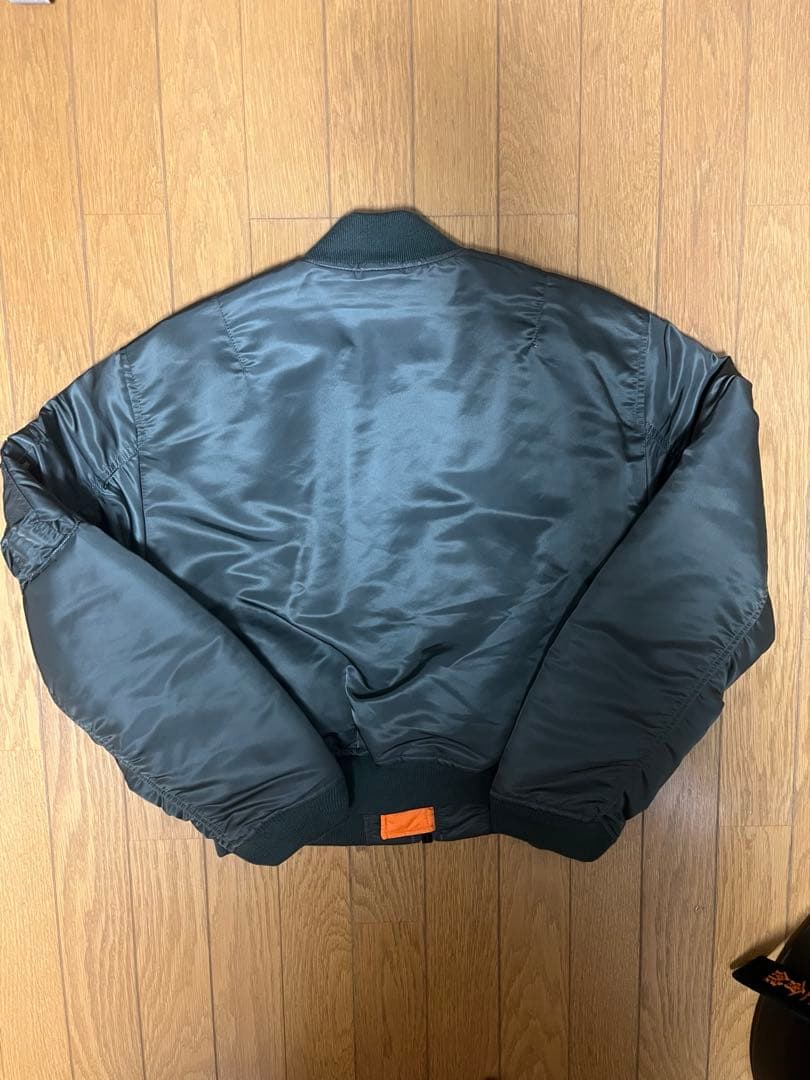 極美品　ALPHA INDUSTRIES MA-1フライトジャケットM タグ付き