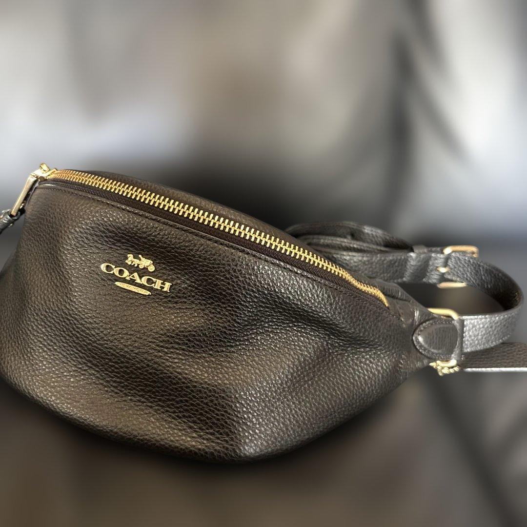 美品　COACHバッグ
