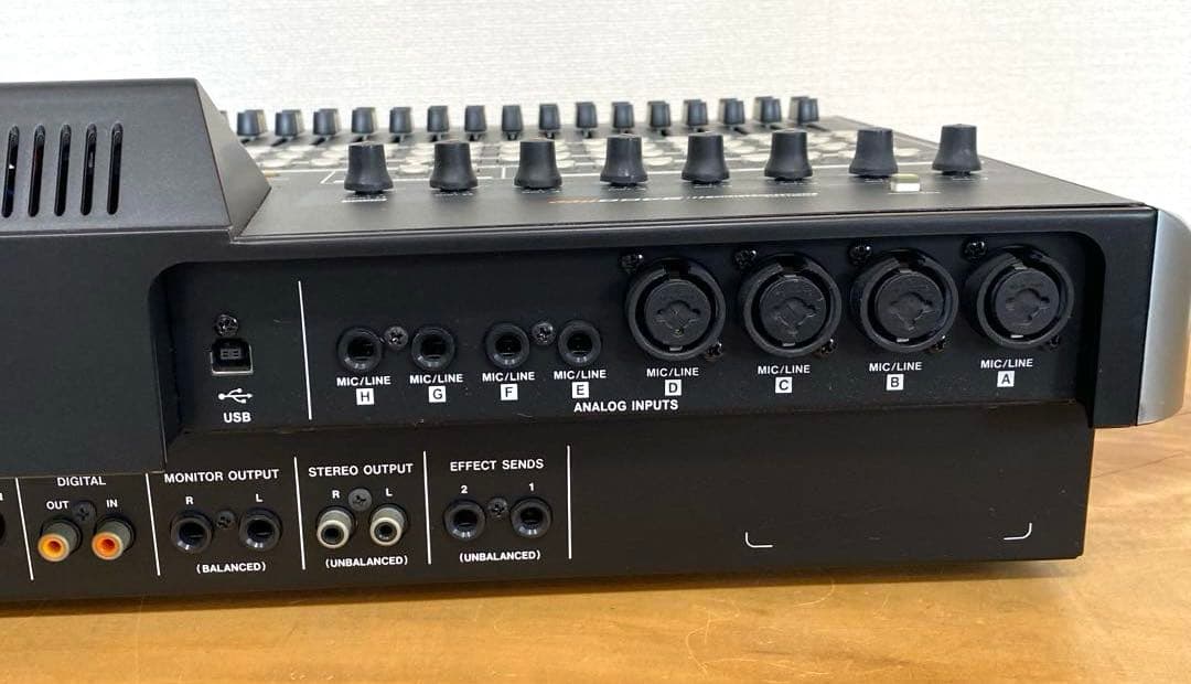 TASCAM　2488neo マルチトラックレコーダー 故障品