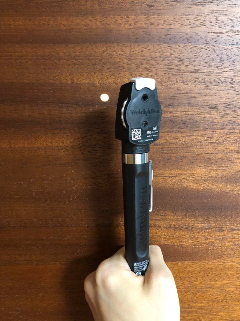 眼底鏡　Welch Allyn Pocket LED