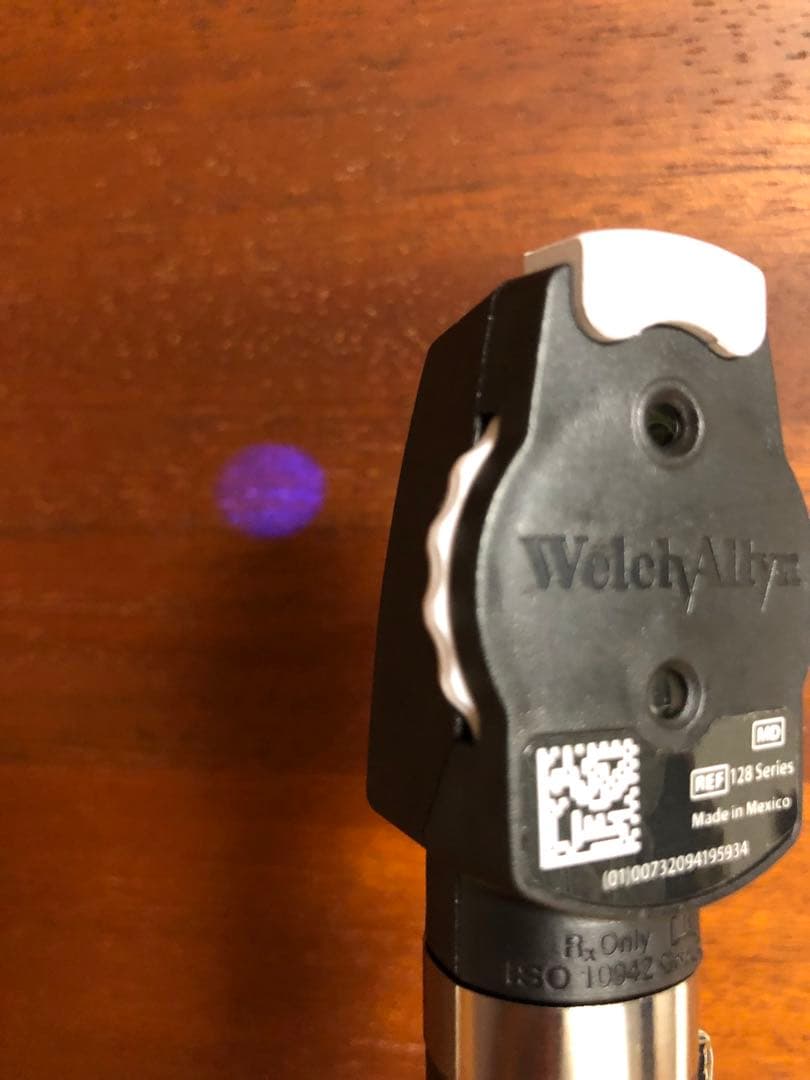 眼底鏡　Welch Allyn Pocket LED
