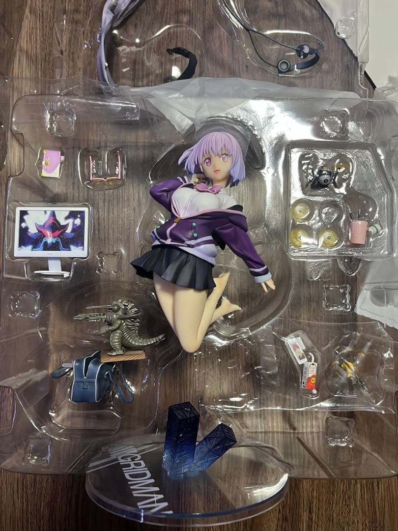 グッドスマイルカンパニー　新条アカネ　1/7スケールフィギュア