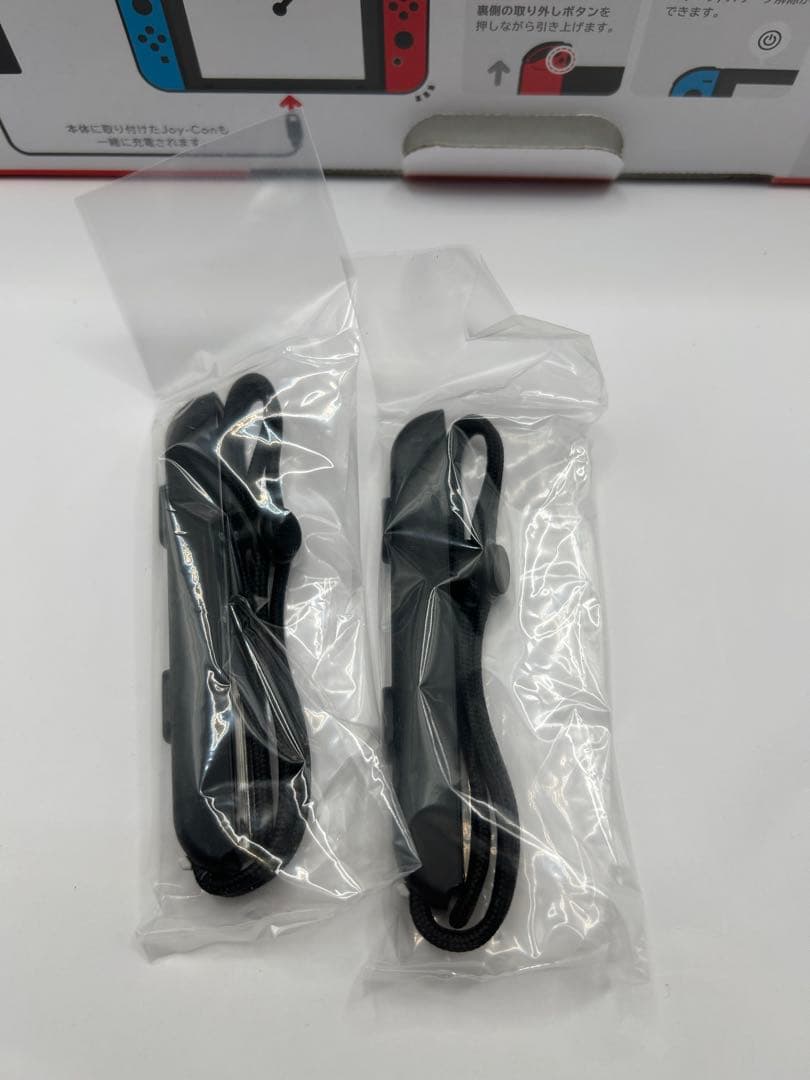 Nintendo Switch 本体 Joy-Conネオンブルー/ネオンレッド