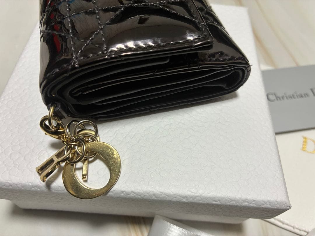 Dior ロータスウォレット パテントカーフスキン ブラック 三つ折り財布