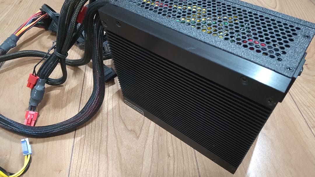 スーパーフラワー 電源 80PLUS 500Wファンレス SF-500P14FG