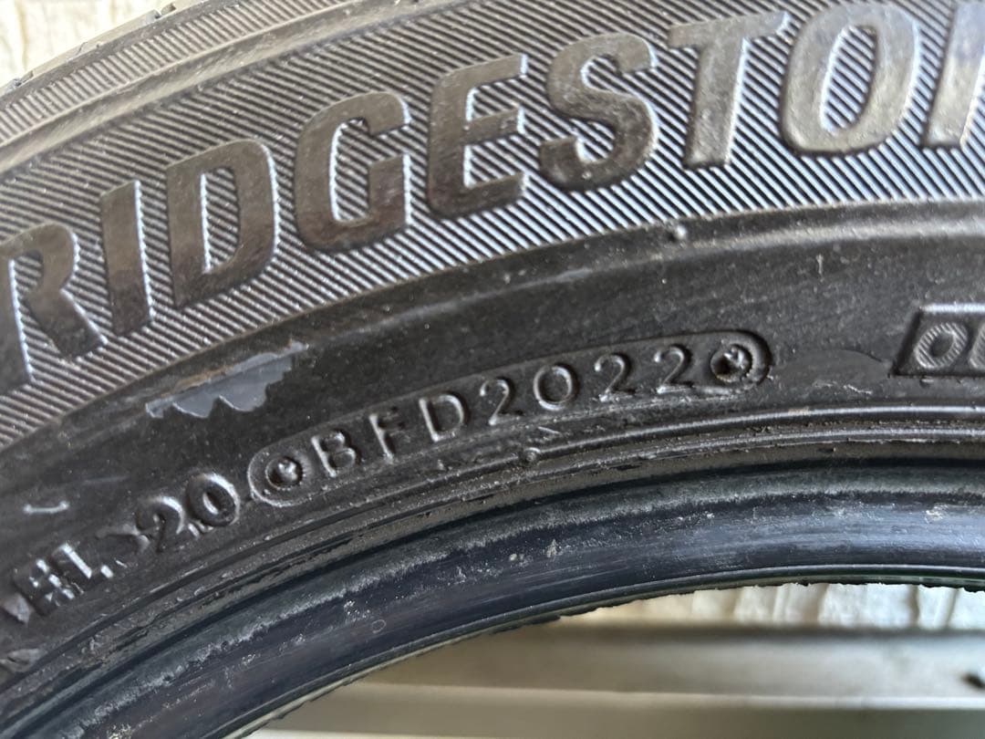 ②【国産バリ溝・送料無料‼️】205/60R16ブリヂストンREGNO GRXⅡ