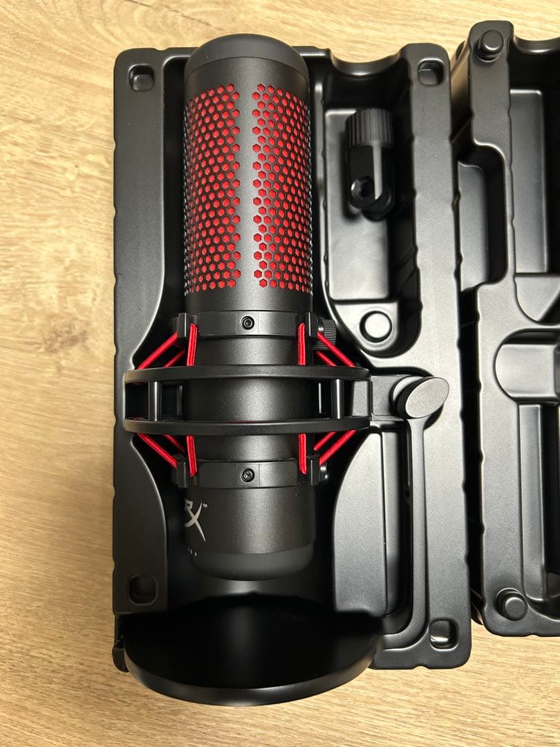 HyperX QuadCast マイク