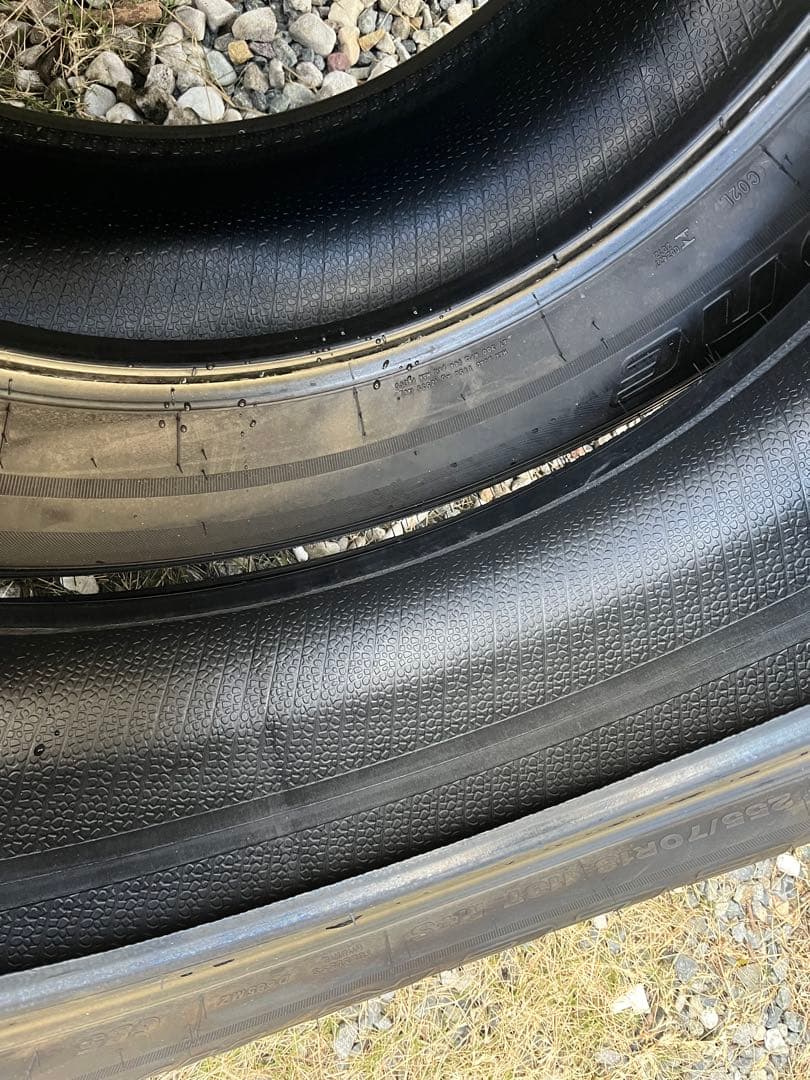 ブリヂストン Dueler H/T 255/70R18 4本セット　Jeep向け