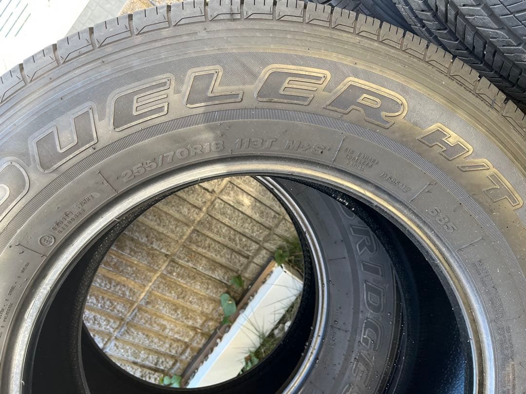 ブリヂストン Dueler H/T 255/70R18 4本セット　Jeep向け