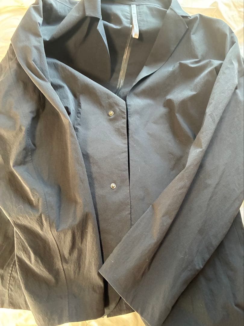美品！アークテリクスヴェイランス　BLAZER LT 黒　メンズS ブレザーLT