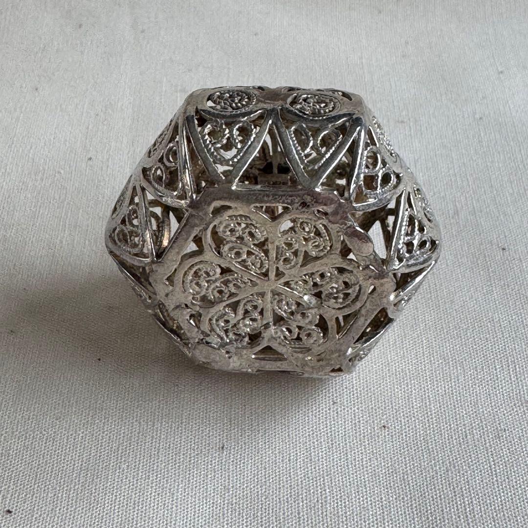 ごろべい 銀線細工ピルケース/アクセサリーケース/小物入　六角形シルバー