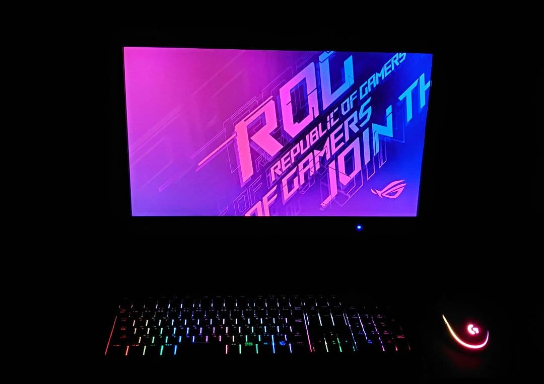 まな LANケーブル i7 R9 280 SSD256GB メモリ16GB