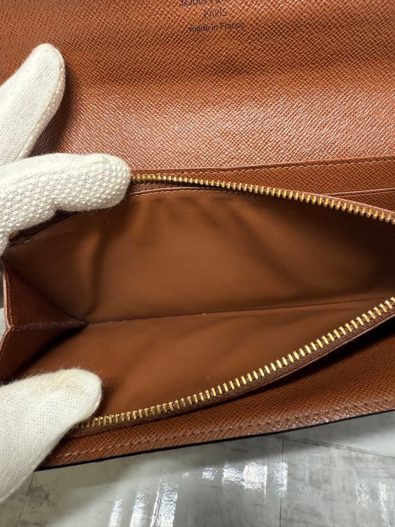 ルイ・ヴィトン 二つ折りフラップ長財布 モノグラム　中古