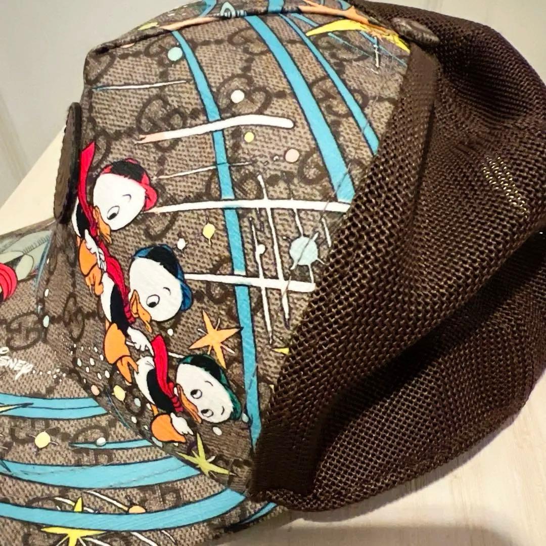 美品GUCCI ディズニーコラボ ドナルドダック ベースボールキャップ ベージュ