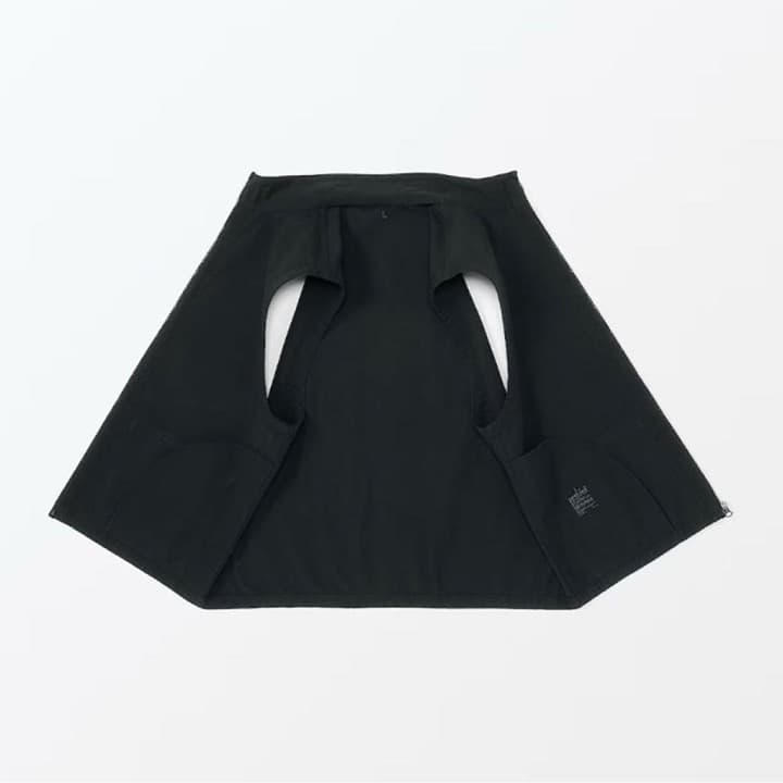 【MUJI Labo ムジラボ】燃えにくい素材を使ったベスト（ブラック）